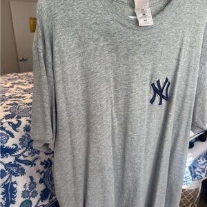 Fruit of the Loom Light Gray NY Logo Men's Tee